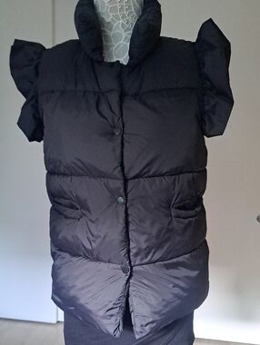 Women's Black Puffer Vest with Short Sleeves